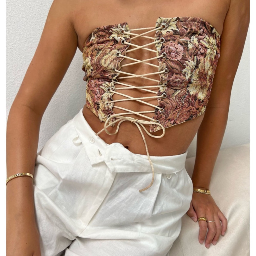 NWT tiktoc/ once upon a skirt / primrose corset top size medium